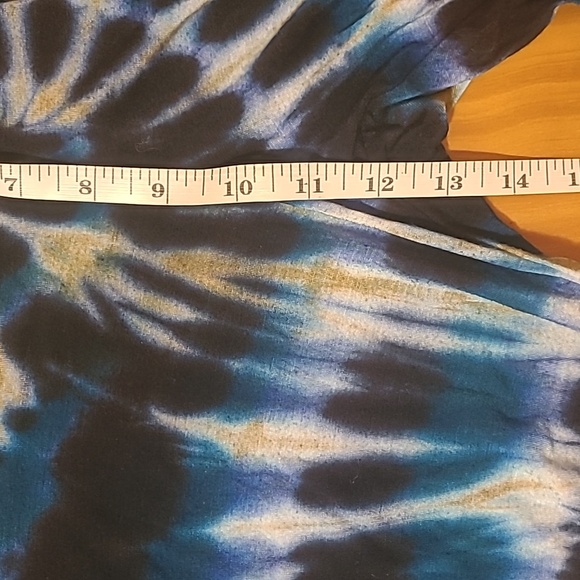 Tie-dyed Teal & Navy Flaired Leggings - Picture 11 of 12